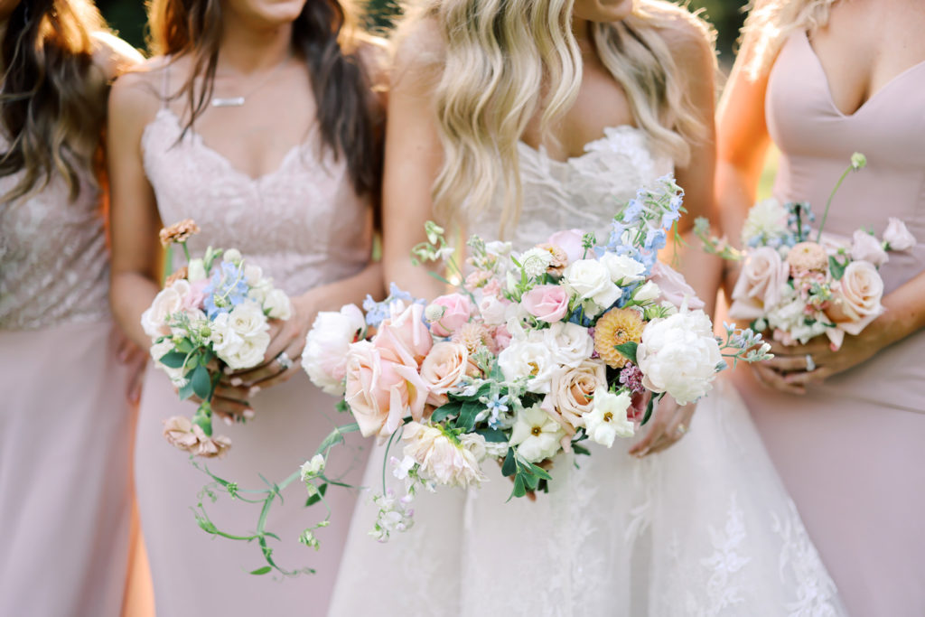 Elegant outdoor summer wedding photography at a historic Maryland wedding venue.